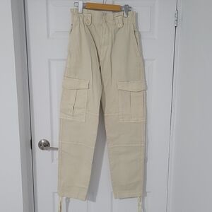 Banana Republic Cream Cargo Pants, Size 0